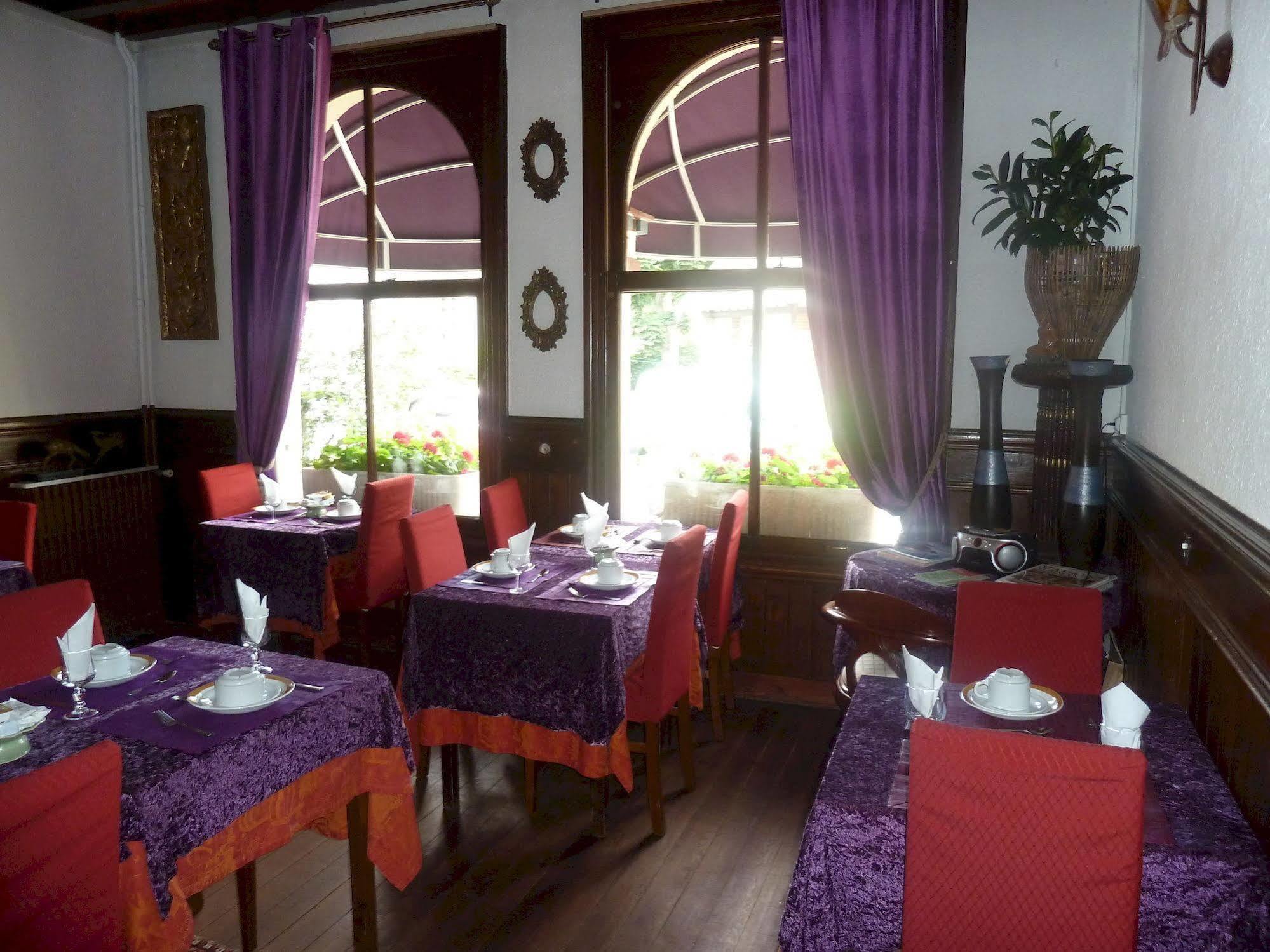 Castel De Siam Ξενοδοχείο Houlgate Εξωτερικό φωτογραφία